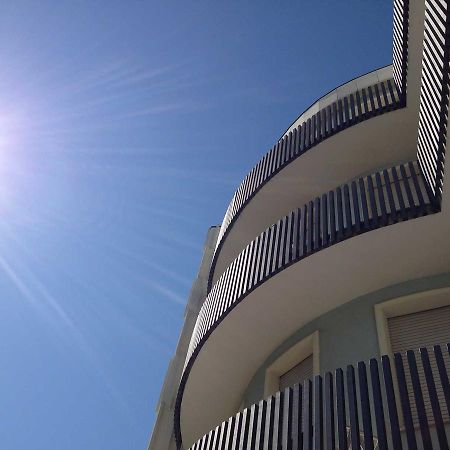 Hotel Arpa リミニ エクステリア 写真