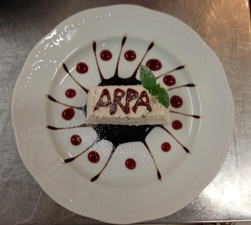 Hotel Arpa リミニ エクステリア 写真